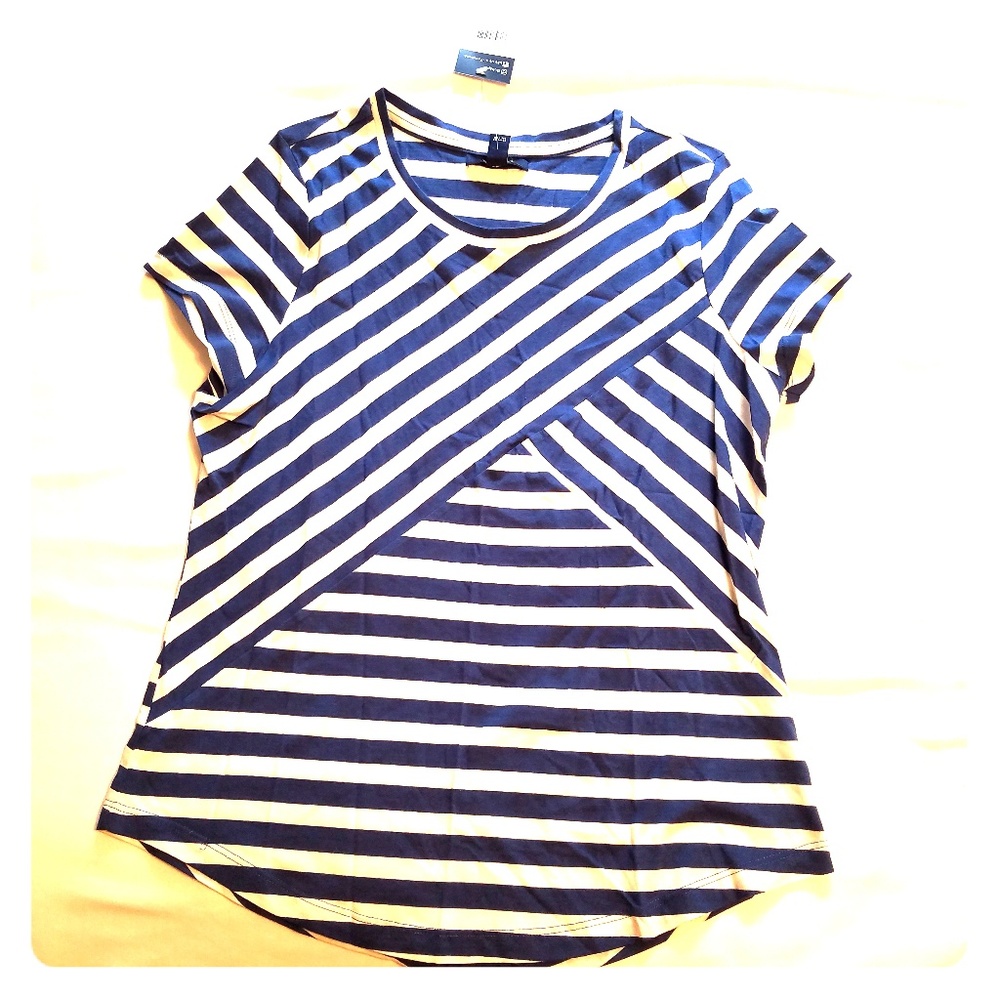 NWT Chaps t-shirt blouse